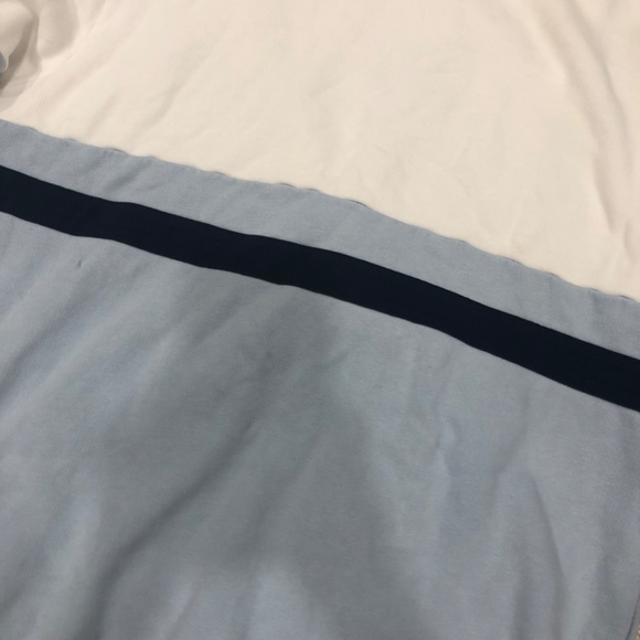 Hoddie - Picture 3 of 5